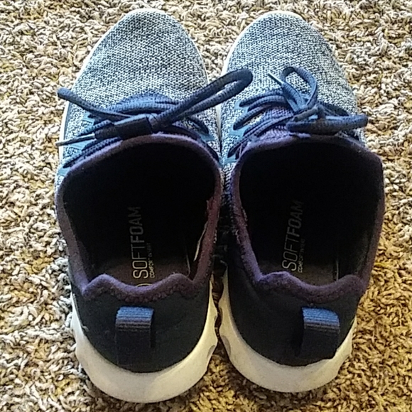 Shoes - Picture 3 of 6